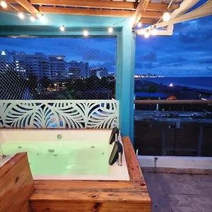 Avadia Del Mar Aparthotel